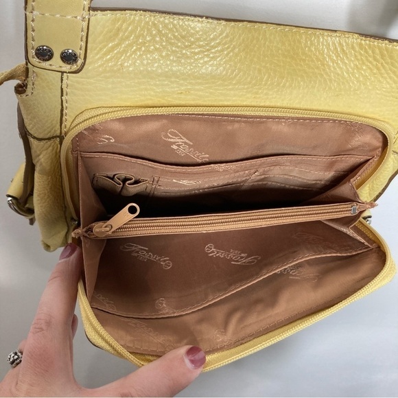 Fossil vintage yellow leather crossbody bag - Picture 6 of 8